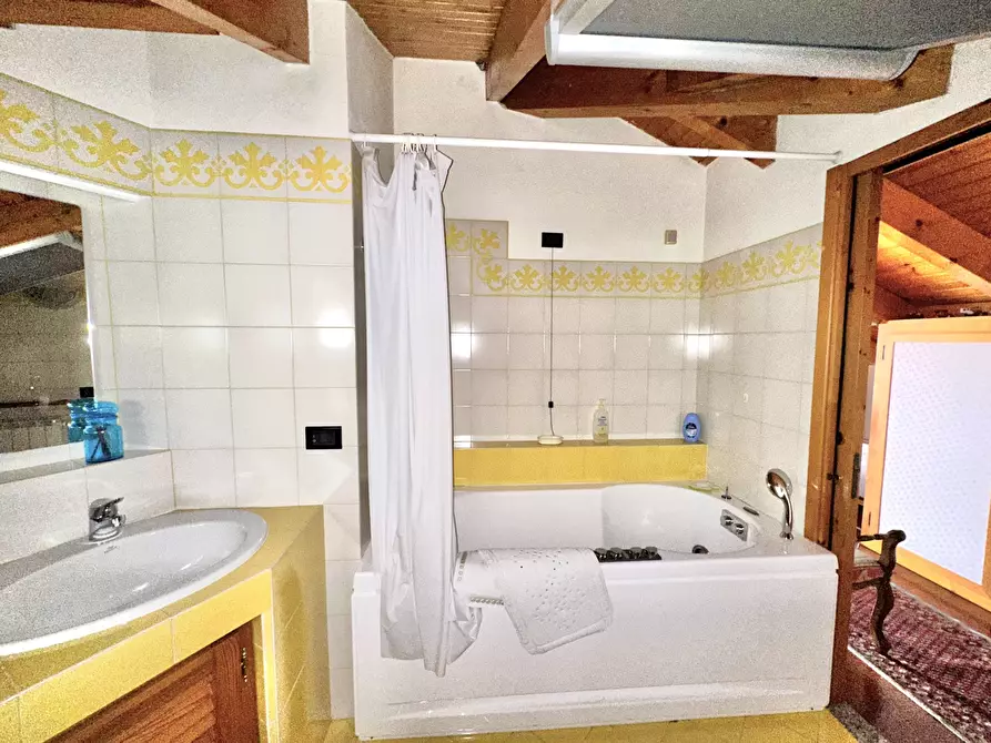 Immagine 51 di Trilocale in vendita  in Largo Luigi Dott.Pasta 18 a Borgo Ticino