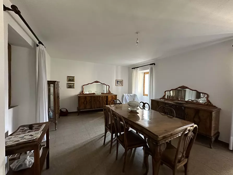 Immagine 6 di Rustico / casale in vendita  in Via Nazionale 1 a Colazza