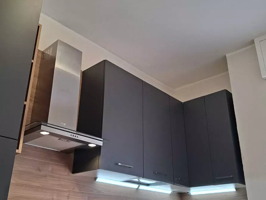 Immagine 9 di Bilocale in affitto  in Via Vittorio Veneto 1 a Arona