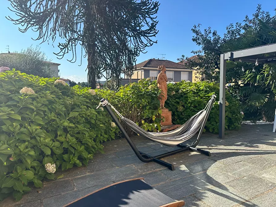 Immagine 26 di Bilocale in affitto  in Via Partigiani 1 a Arona