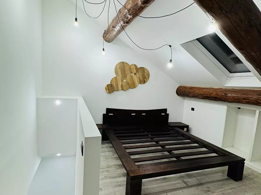 Immagine 10 di Pentalocale in affitto  a Arona