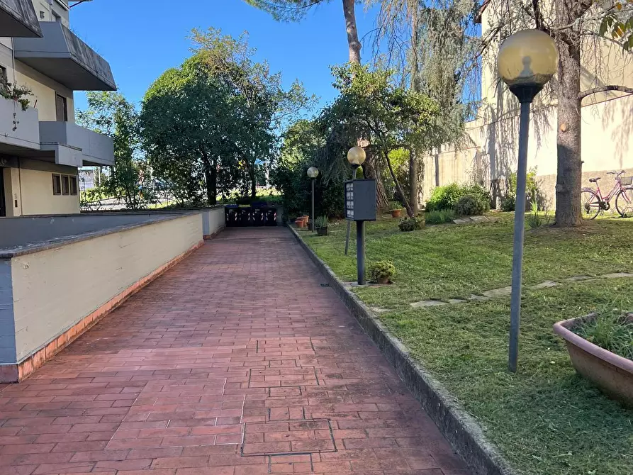 Immagine 40 di Quadrilocale in vendita  in via bechi a Firenze