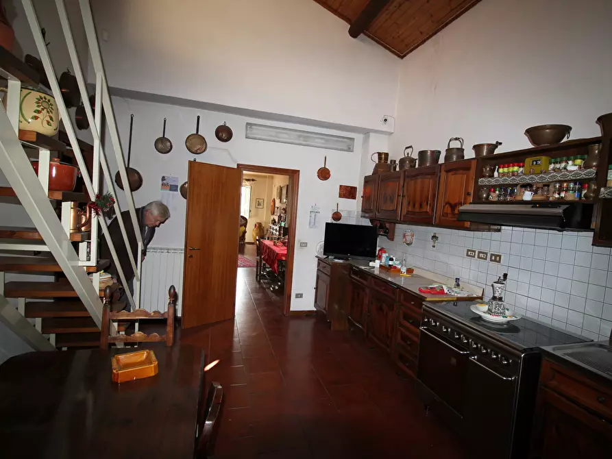 Immagine 12 di Appartamento in vendita  in Via Martiri di Campo di Marte a Vicchio