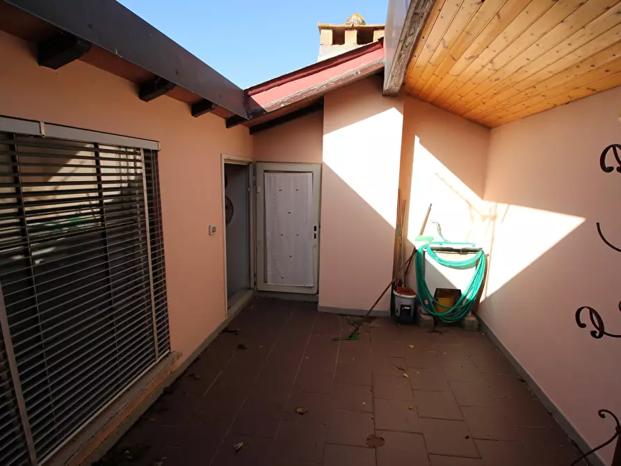 Immagine 14 di Appartamento in vendita  in Via Martiri di Campo di Marte a Vicchio