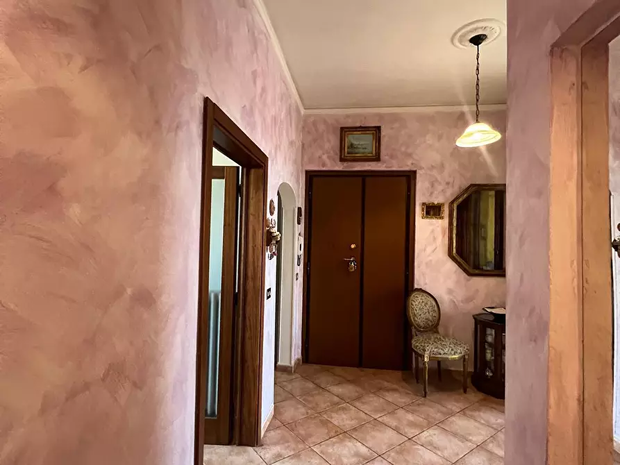 Immagine 9 di Pentalocale in vendita  in Via Pietro Fanfani a Firenze