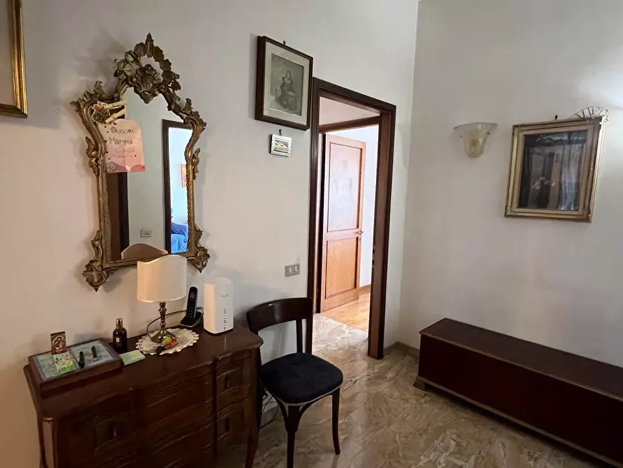 Immagine 20 di Appartamento in vendita  in Via delle Panche 50 a Firenze