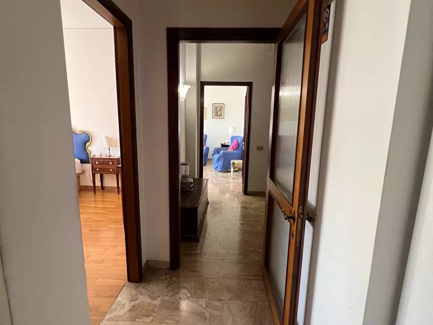 Immagine 17 di Appartamento in vendita  in Via delle Panche 50 a Firenze