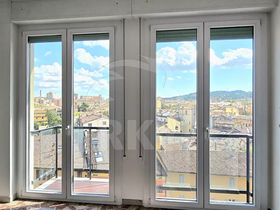 Immagine 3 di Quadrilocale in affitto  a Bologna