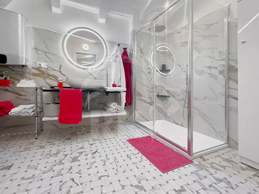 Immagine 16 di Monolocale in vendita  in Via Senzanome 9 a Bologna