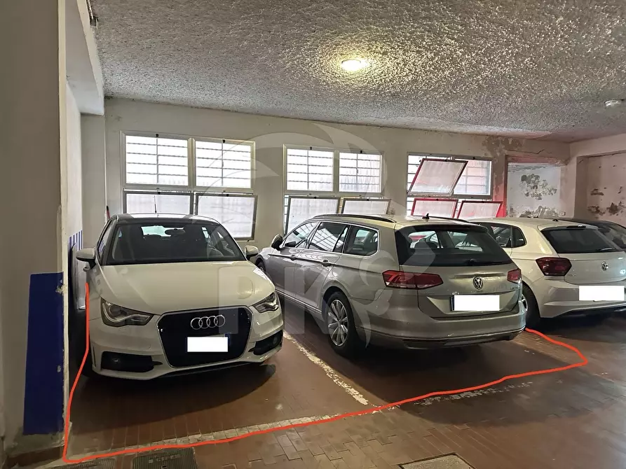 Immagine 2 di Garage in affitto  in Via Gerusalemme 4 a Bologna