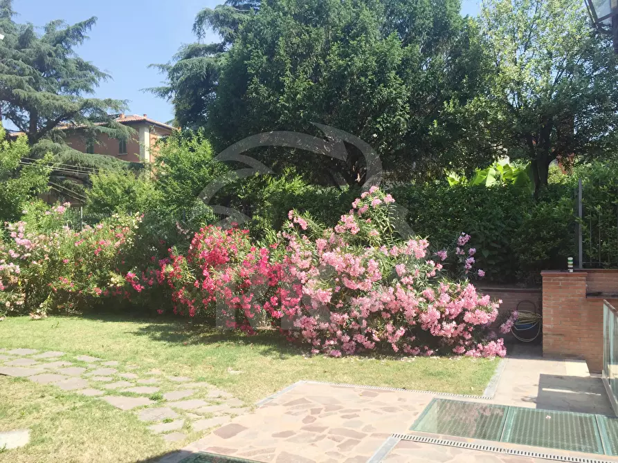 Immagine 24 di Villa in vendita  in Via Dotti 16 a Bologna