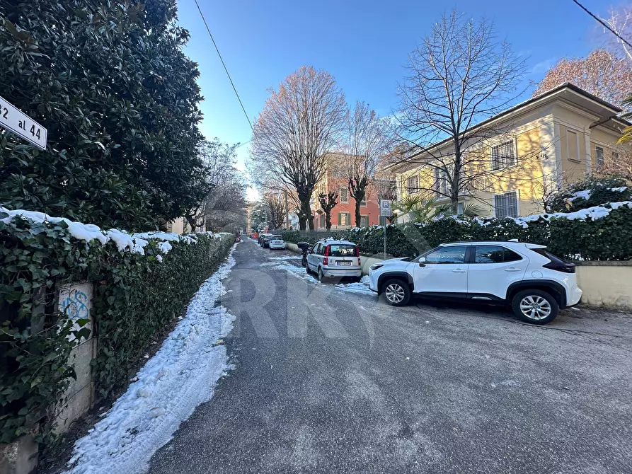 Immagine 19 di Pentalocale in vendita  in via Delle Rose 32 a Bologna