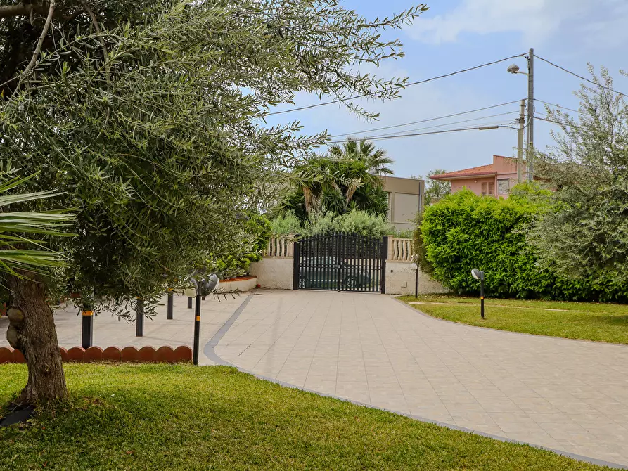 Immagine 62 di Villa in vendita  in lido di noto a Noto