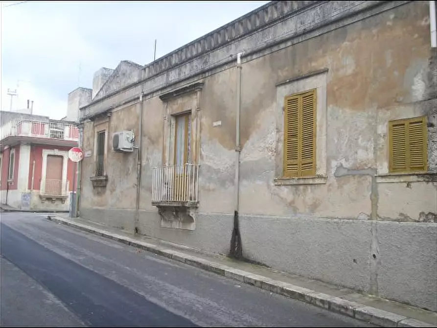 Immagine 5 di Casa indipendente in vendita  in Via Umberto a Canicattini Bagni
