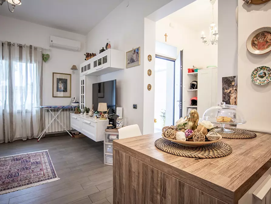 Immagine 10 di Appartamento in vendita  in Via centuripe a Siracusa