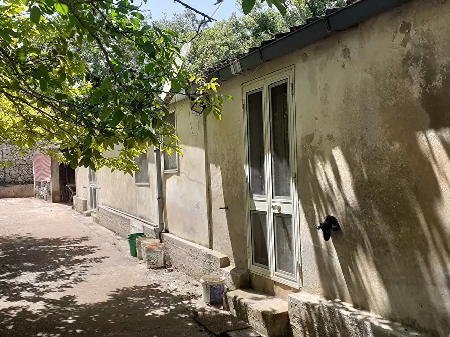 Immagine 5 di Rustico / casale in vendita  in Strada Provinciale 24 21 a Noto