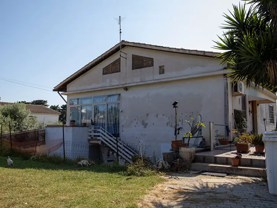 Immagine 22 di Villa in vendita  in Via delle Fornaci a Siracusa