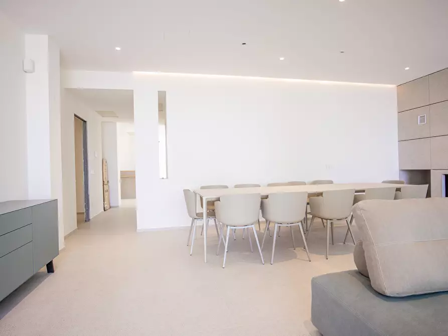 Immagine 23 di Villa in vendita  in Via La Maddalena 35 a Siracusa