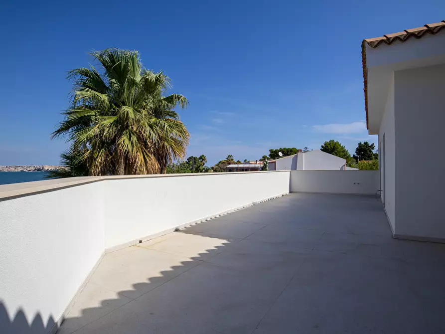 Immagine 65 di Villa in vendita  in Via La Maddalena 35 a Siracusa