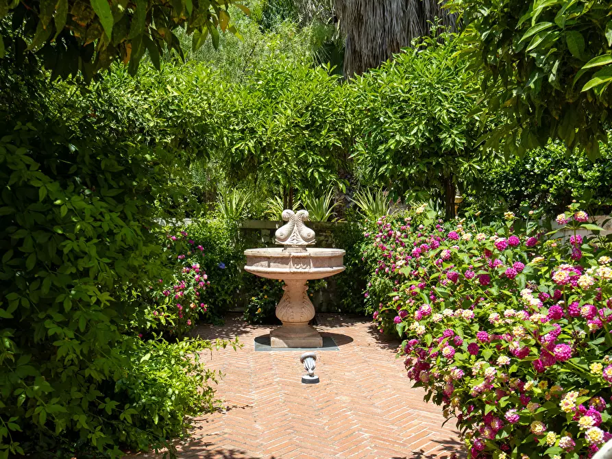 Immagine 26 di Villa in vendita  in Via pola 2 a Noto