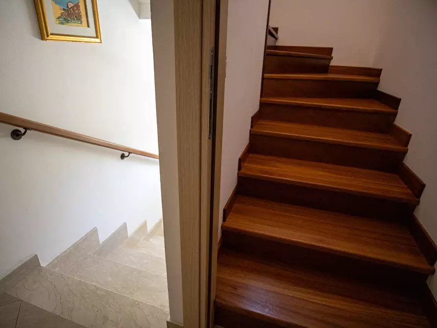 Immagine 37 di Villa in vendita  in Via Taormina 37 a Siracusa