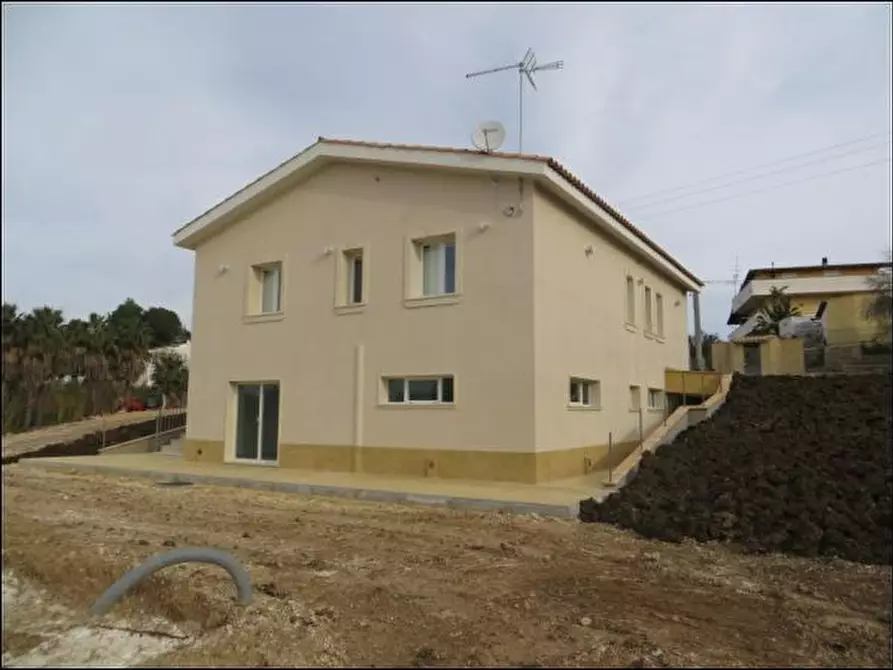 Immagine 16 di Villa in vendita  in TRAVERSA SERRAMENDOLA a Siracusa