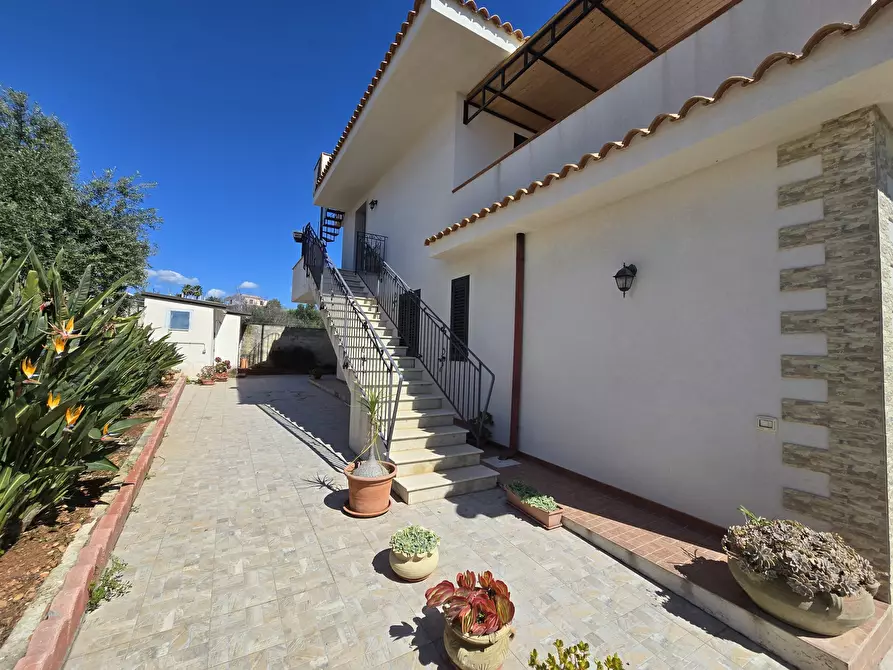 Immagine 29 di Villa in vendita  in lido di noto a Noto