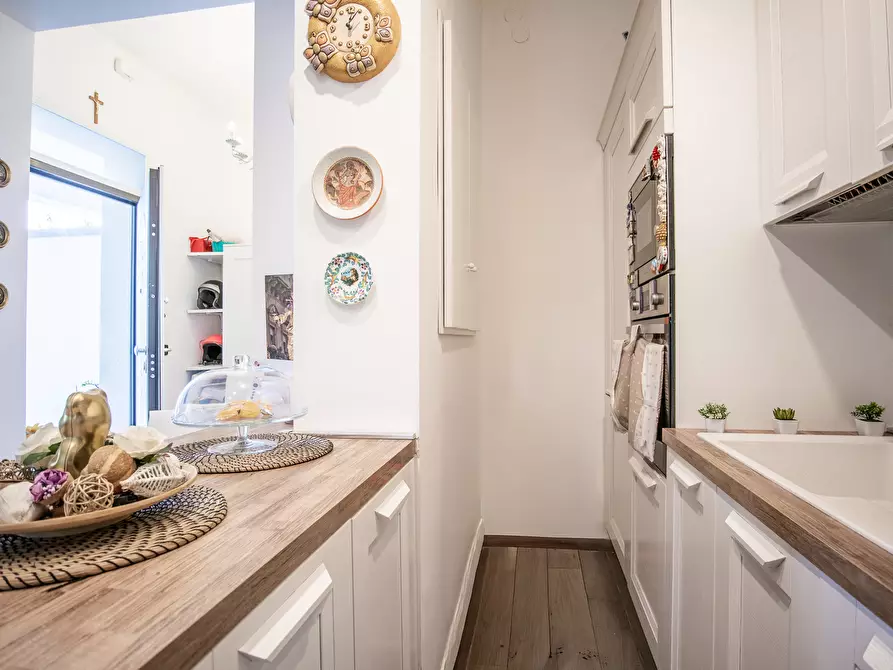 Immagine 9 di Appartamento in vendita  in Via centuripe a Siracusa