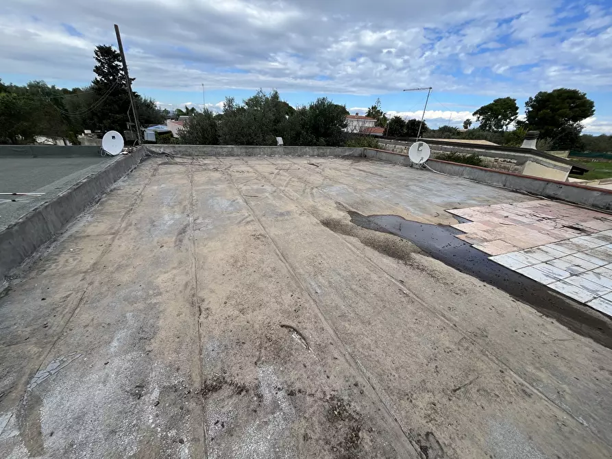 Immagine 10 di Villa in vendita  in Strada Ognina 70 a Siracusa