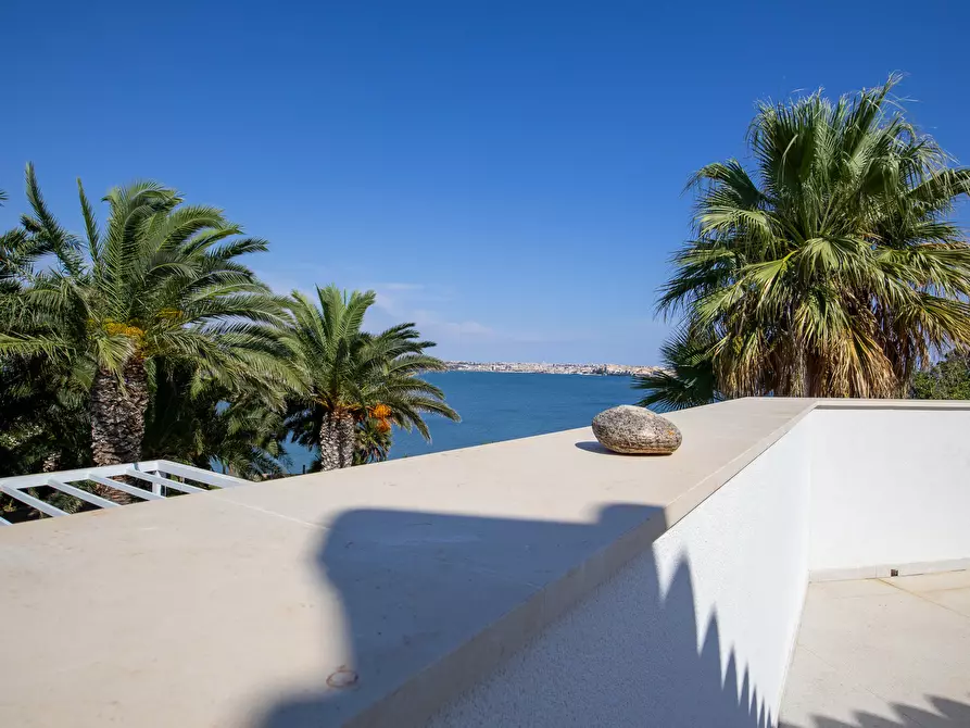 Immagine 60 di Villa in vendita  in Via La Maddalena 35 a Siracusa