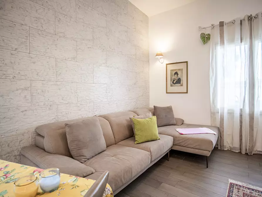 Immagine 12 di Appartamento in vendita  in Via centuripe a Siracusa