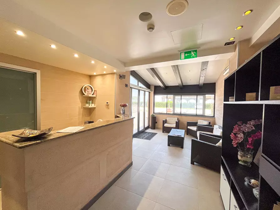 Immagine 29 di Albergo/B&B/Residence in vendita  in Via Nazionale 203 a Taormina