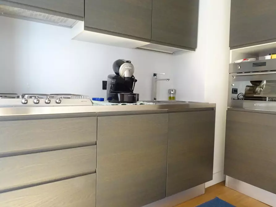 Immagine 4 di Appartamento in vendita  in Via Roma 75-83 a Siracusa