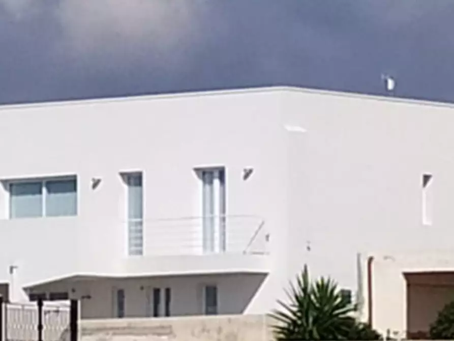 Immagine 29 di Villa in vendita  in Via Sebastiano Morale 5 a Siracusa