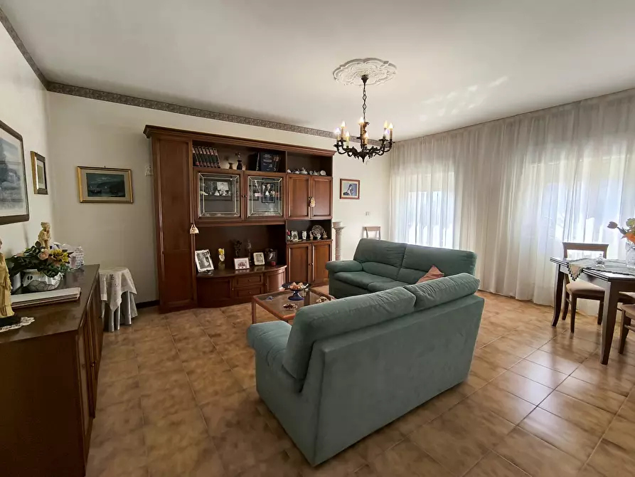 Immagine 3 di Appartamento in vendita  in Via Vincenzo Boscarino 11 a Siracusa