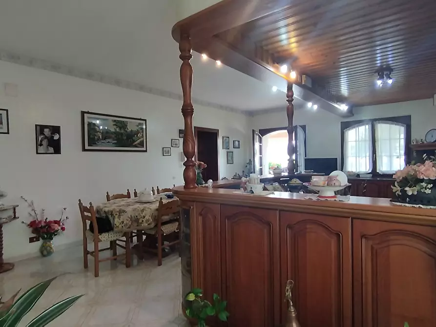 Immagine 25 di Villa in vendita  in Via Stromboli 7 a Siracusa