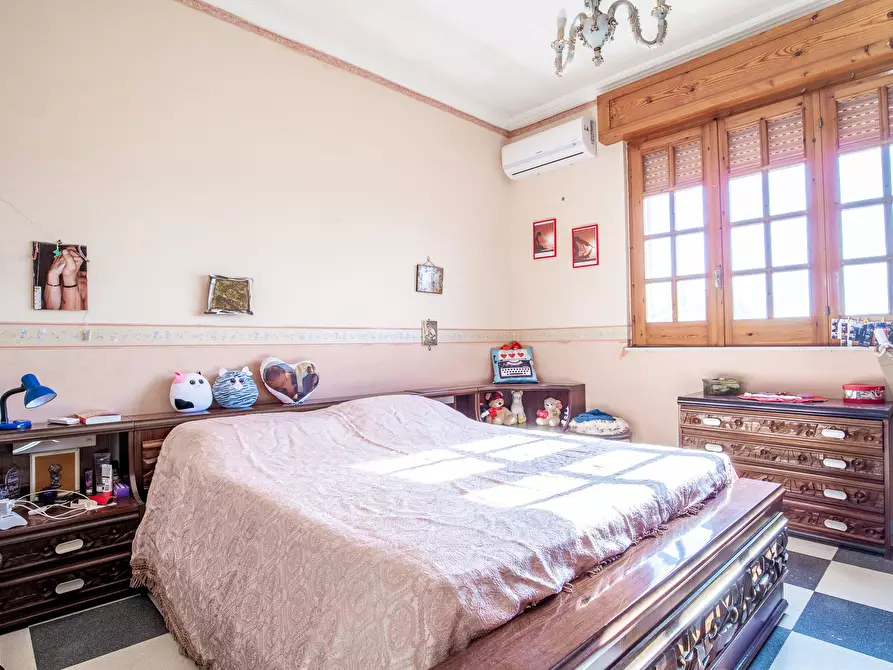 Immagine 14 di Villa in vendita  in Via delle Fornaci a Siracusa