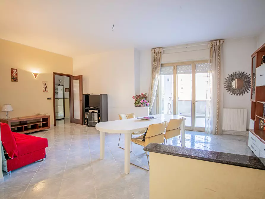 Immagine 1 di Appartamento in vendita  in Via Luigi Vanvitelli 130 a Siracusa