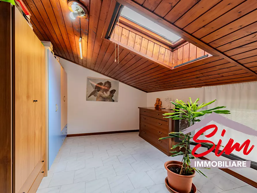 Immagine 38 di Villetta a schiera in vendita  in verdi snc a Tornaco