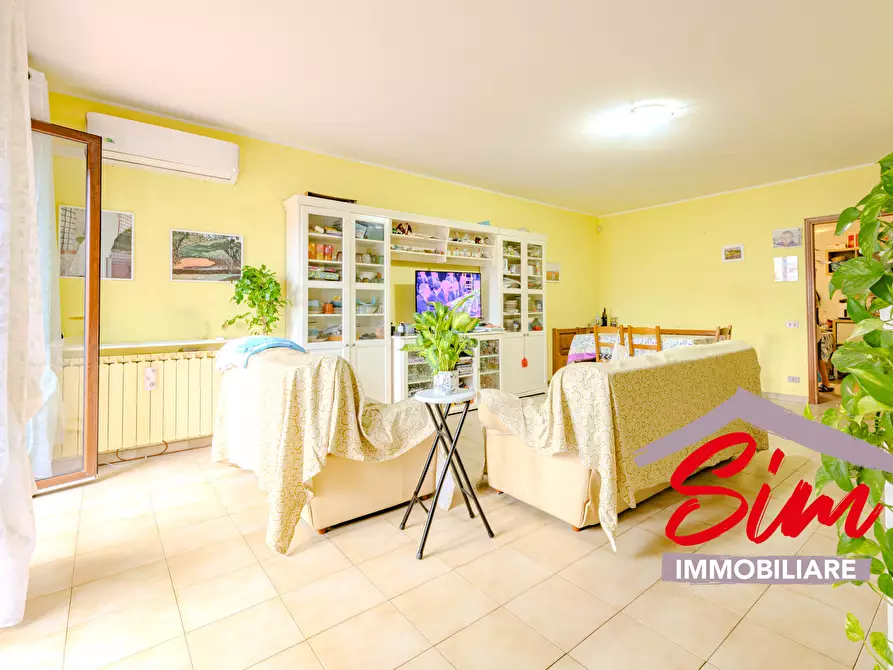 Immagine 1 di Villetta a schiera in vendita  in Via Carmine snc a Oleggio