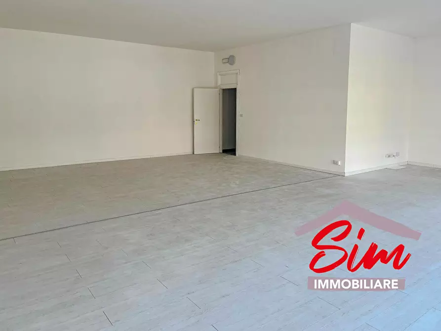 Immagine 16 di Locale commerciale in affitto  in via artigianato sn a Novara