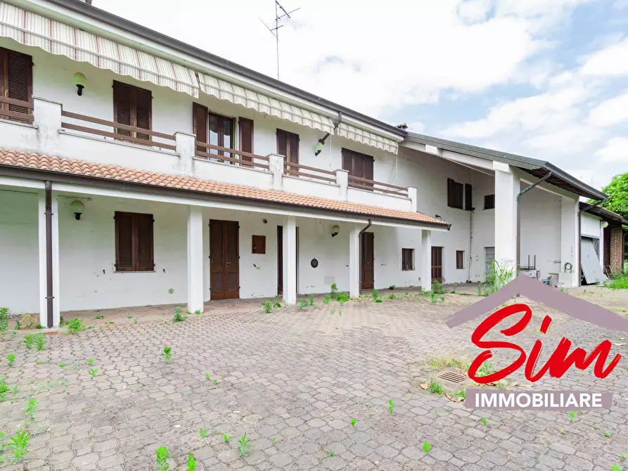 Immagine 28 di Casa indipendente in vendita  in Via IV Novembre sn a Borgolavezzaro