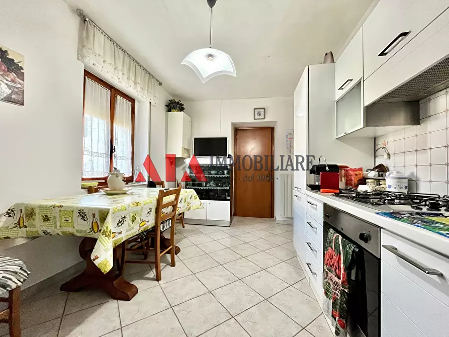 Immagine 16 di Villa in vendita  in Via delle Croci a Bientina