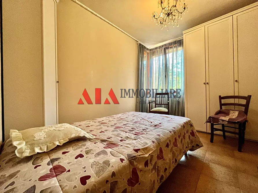 Immagine 14 di Villa in vendita  in Via Vittorio Veneto a Pontedera
