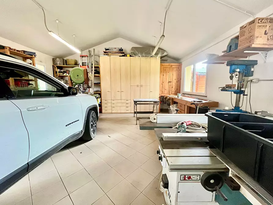 Immagine 20 di Villa in vendita  in Via Bologna a Pontedera