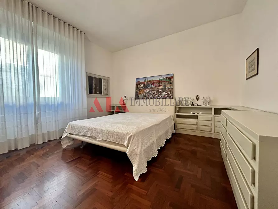 Immagine 9 di Pentalocale in vendita  in Via Armando Diaz a Pontedera