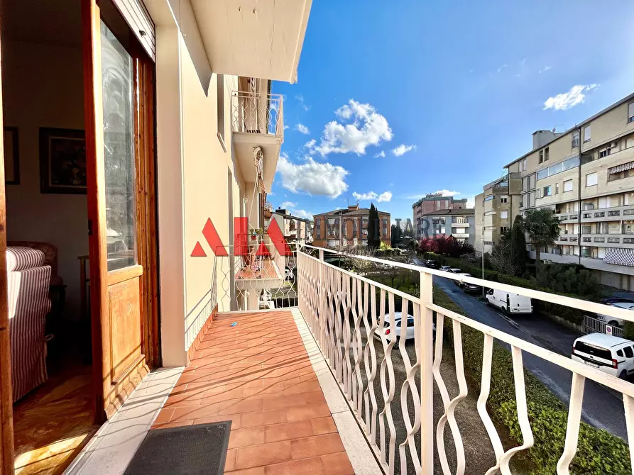 Immagine 6 di Pentalocale in vendita  in Via E. Toti a Pontedera