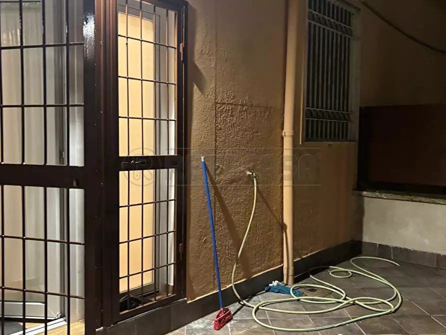 Immagine 2 di Bilocale in affitto  in Via Salvatore Calenda 12 a Salerno