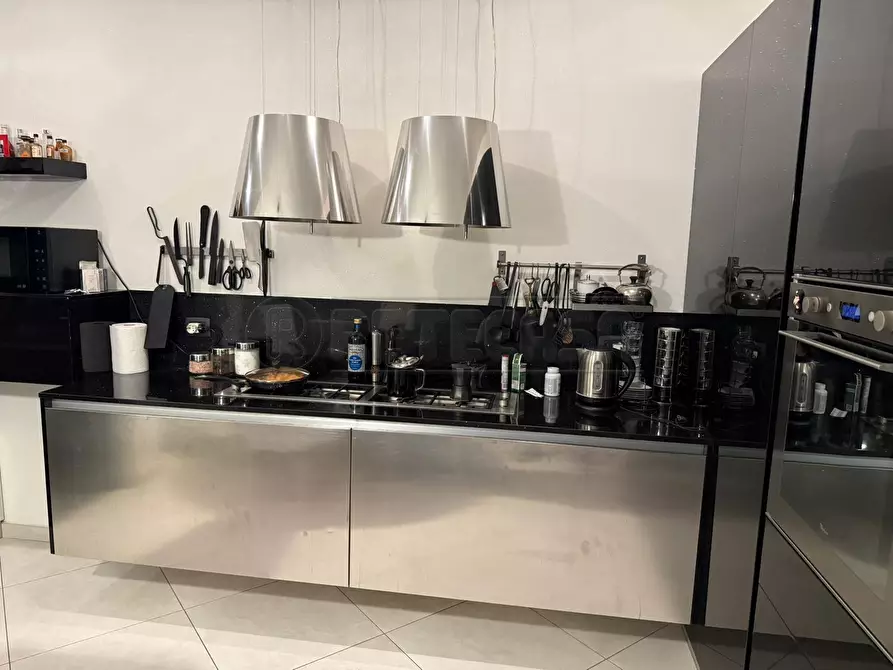 Immagine 2 di Casa bifamiliare in vendita  in Via Giulio Cesare 2 a Desenzano Del Garda