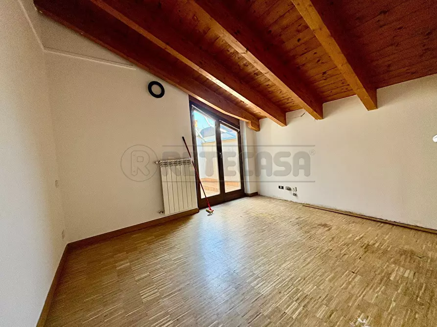 Immagine 32 di Trilocale in vendita  a Bergamo